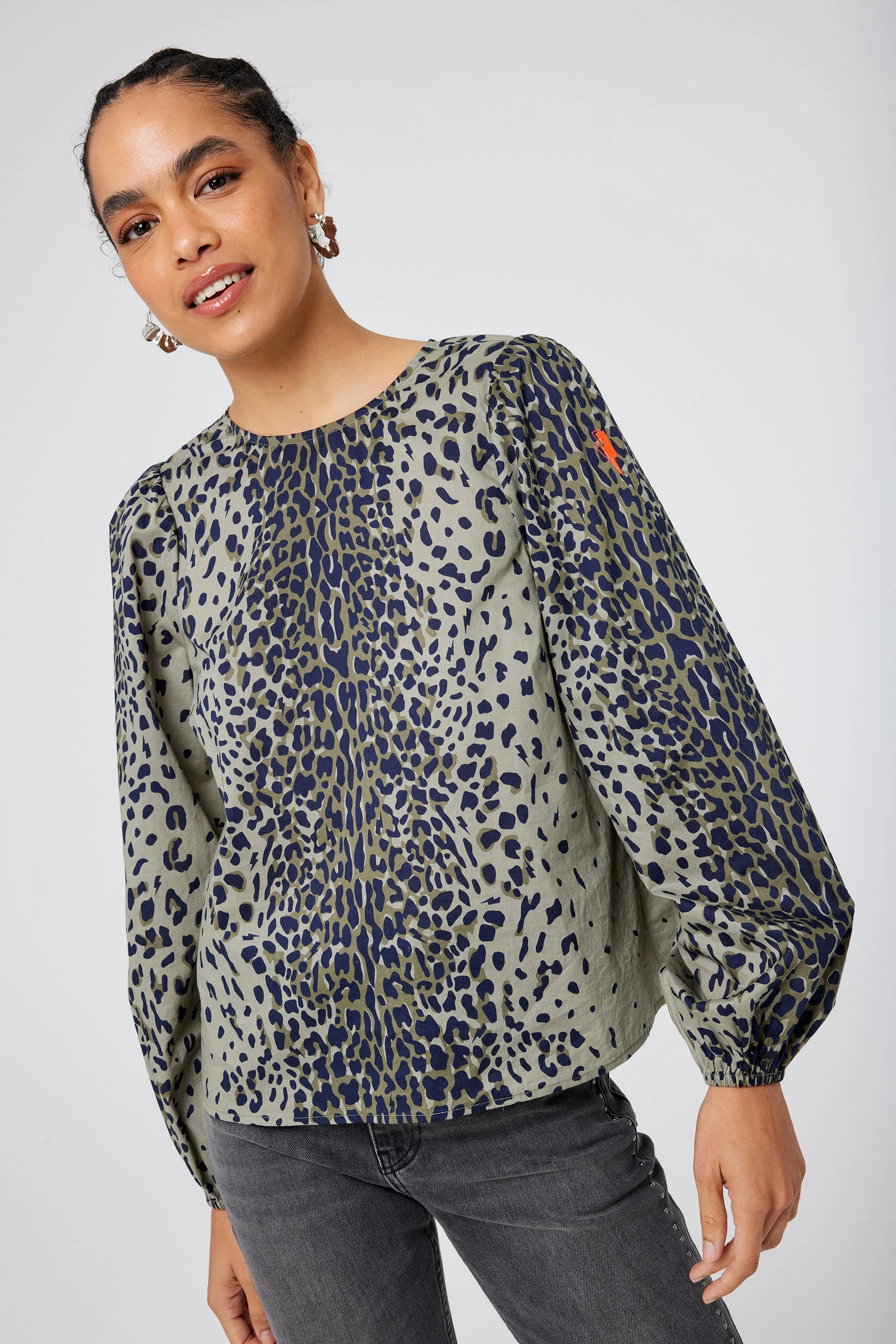 Khaki with Black Wild Leopard Blouson Sleeve Top