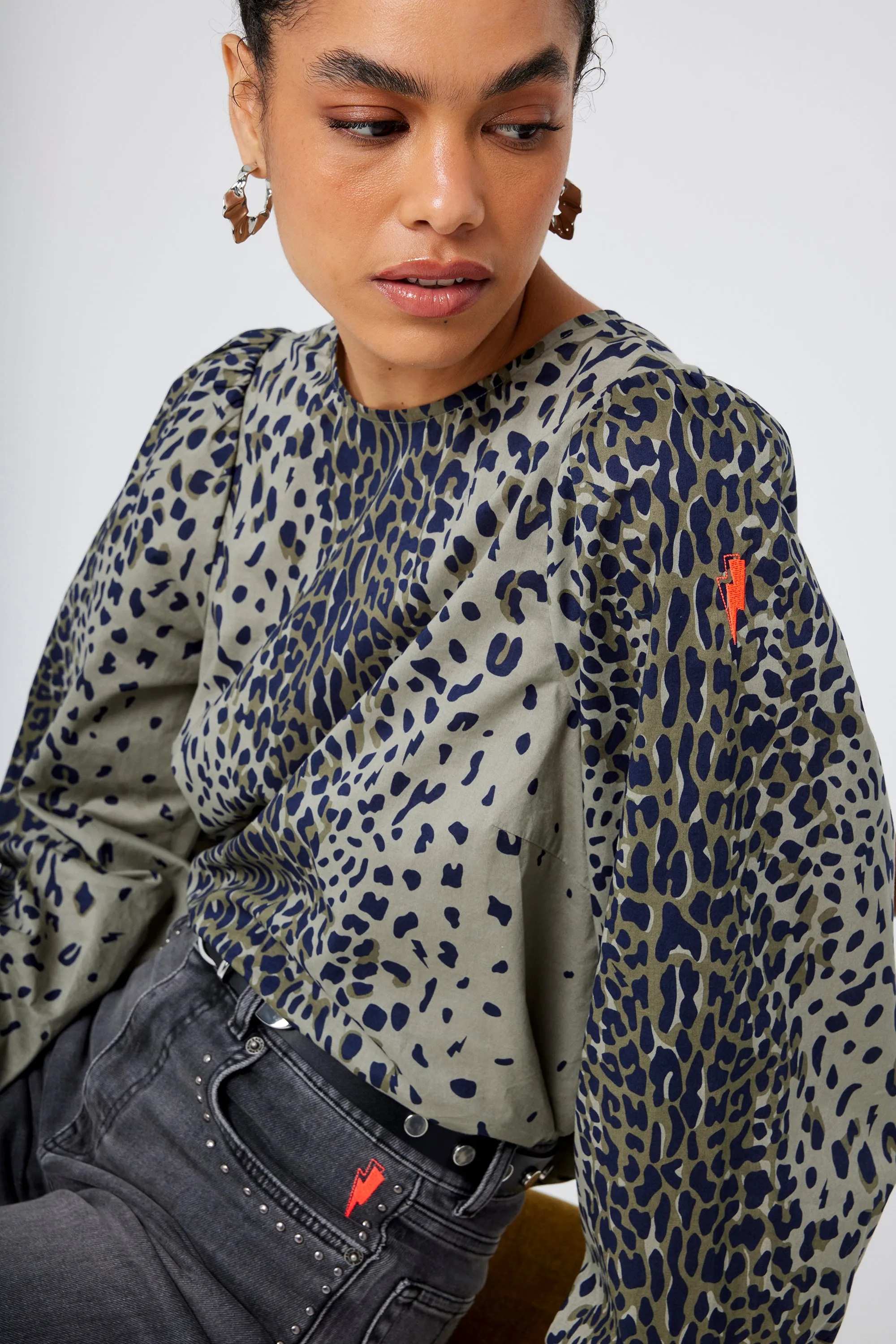 Khaki with Black Wild Leopard Blouson Sleeve Top