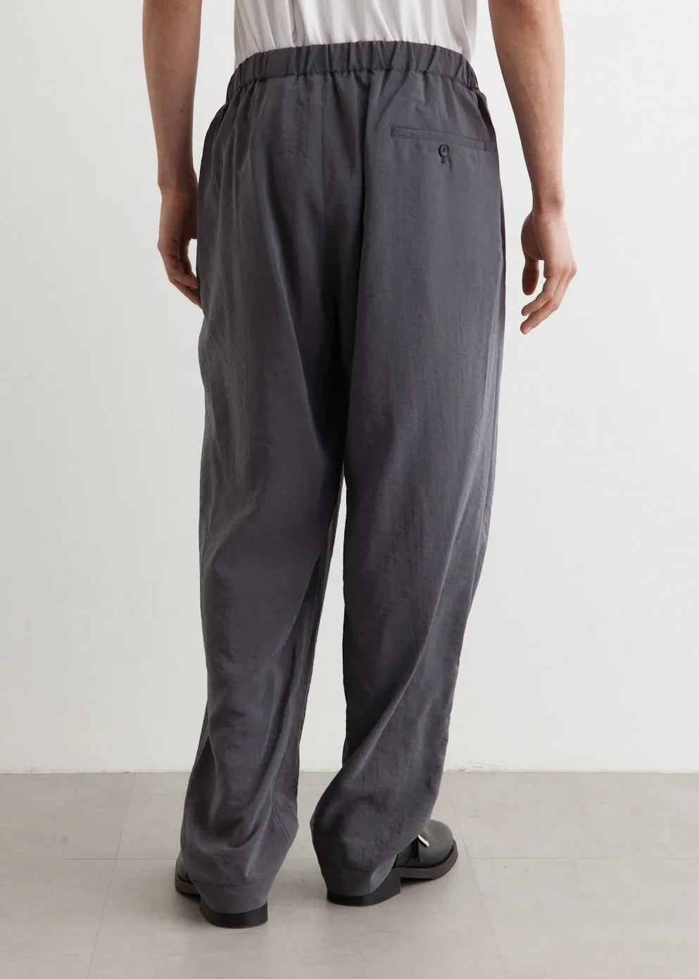 Pleated Relaxed Pants