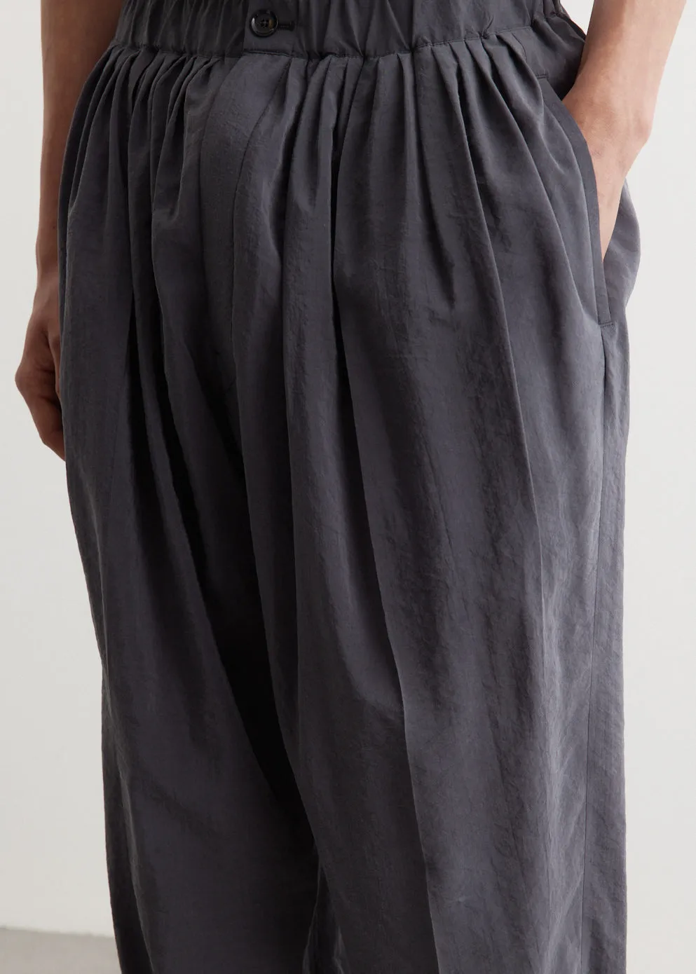 Pleated Relaxed Pants