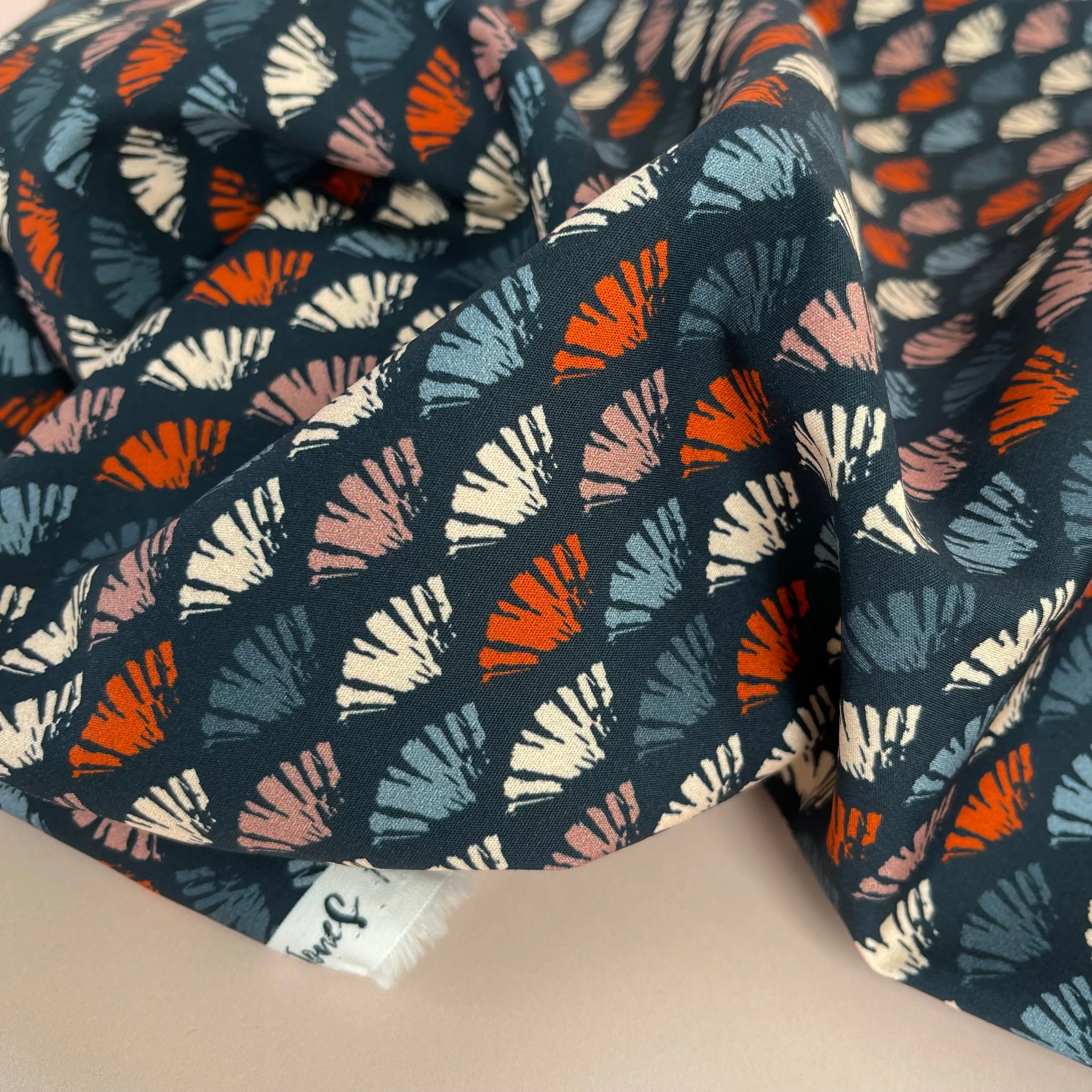 REMNANT 2.3 Metres - Woodland Notions Fans Navy Cotton Poplin Fabric