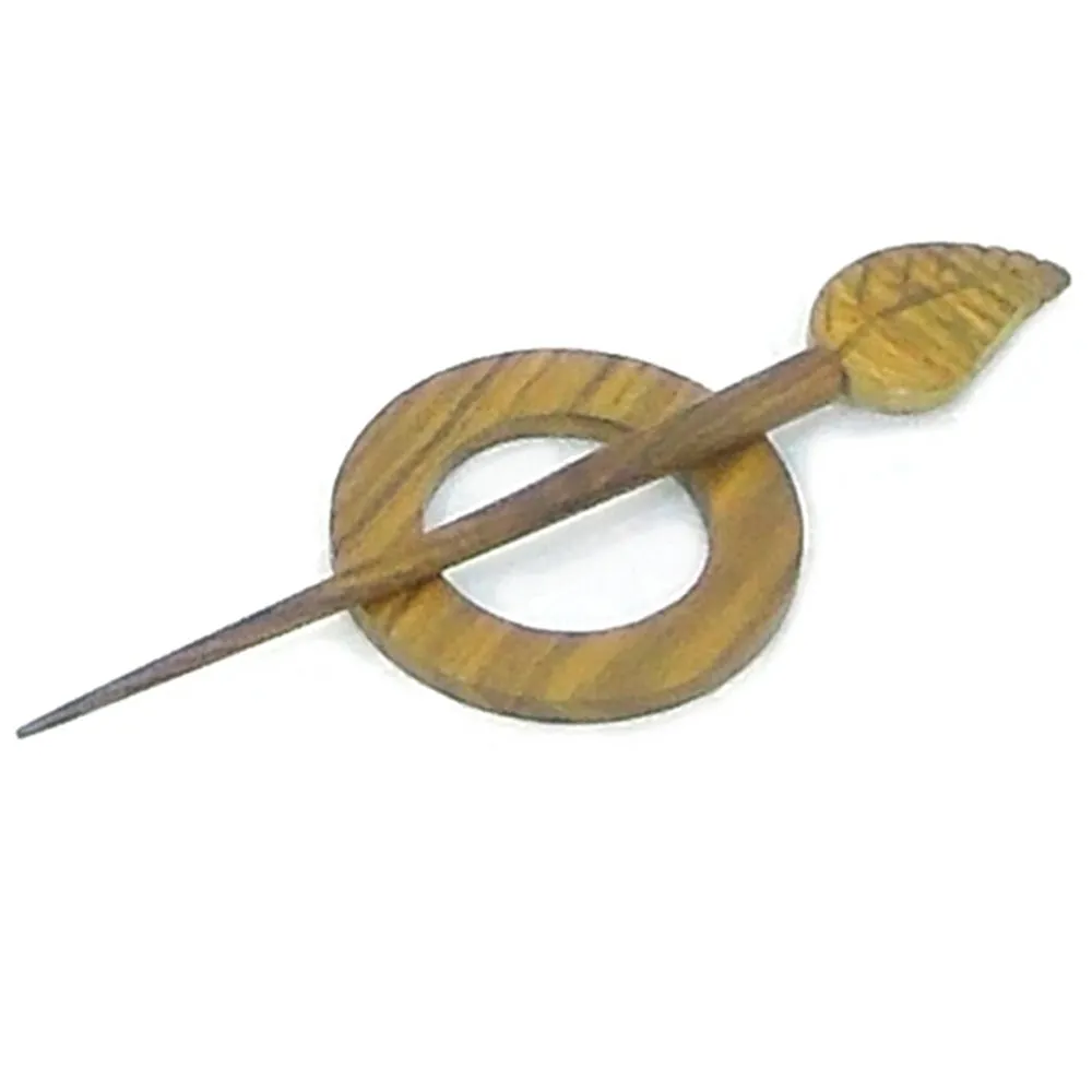 Shawl Pin, Wooded Leaf